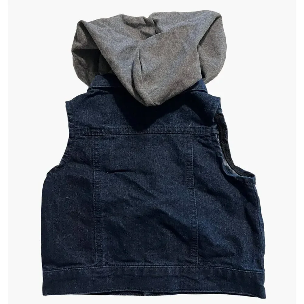 7 for all mankind Hooded vest Infant Size 18 months Excellent very gently used c